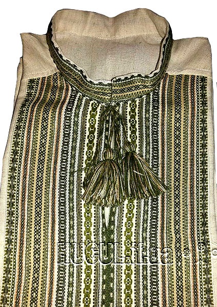 Woven shirt "Freedom" for men: loose fit and traditional pattern