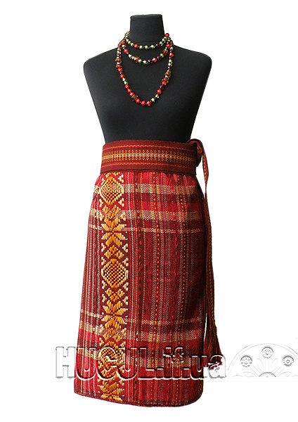 Hutsul Zapaska "Spasivska" — Hutsul clothing with harvest symbolism
