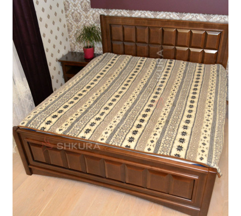 Шерстяна ковдра 2 х 1,5 м. Вишиванка