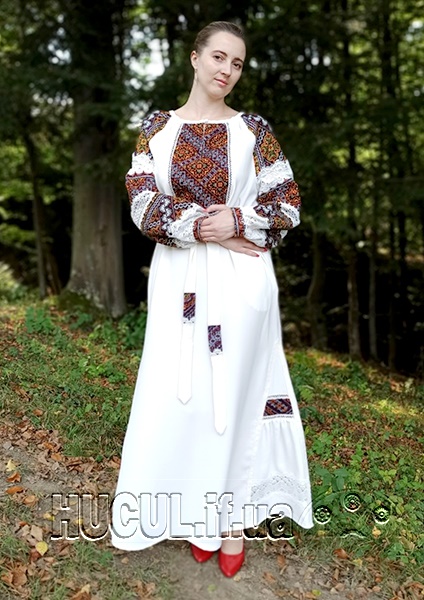 Women's embroidered dress "Cheerful 2"