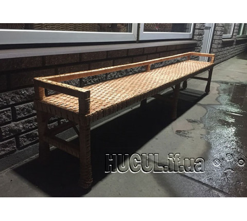 The spacious shop "Ordinary": classic wicker furniture made of rattan