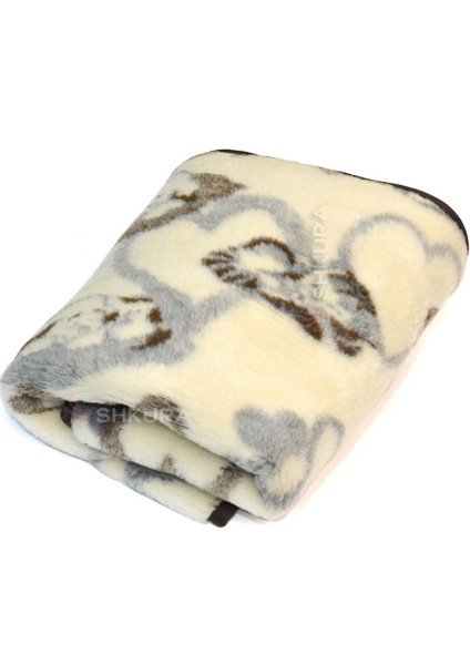 Children's wool blanket. Cats and dogs