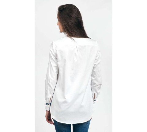 Embroidered women's blouse "Charming Vyshyvanka"