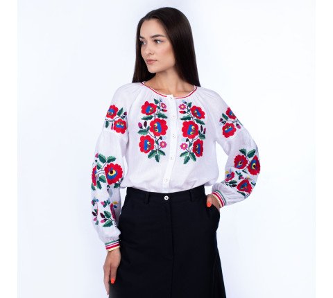Women's embroidered shirt "Legend"