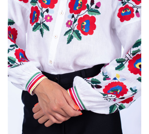 Women's embroidered shirt "Legend"