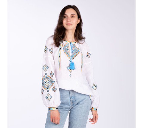 Women's embroidered shirt "Road Home"