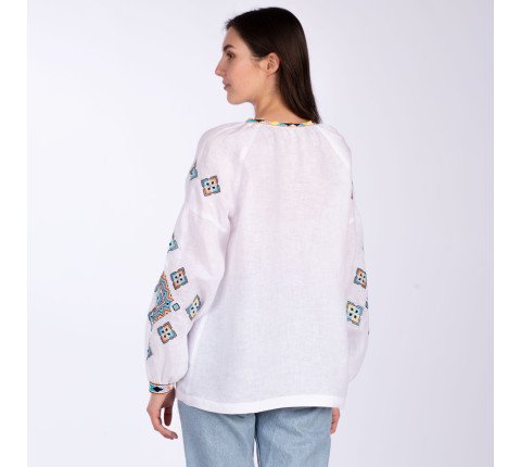 Women's embroidered shirt "Road Home"