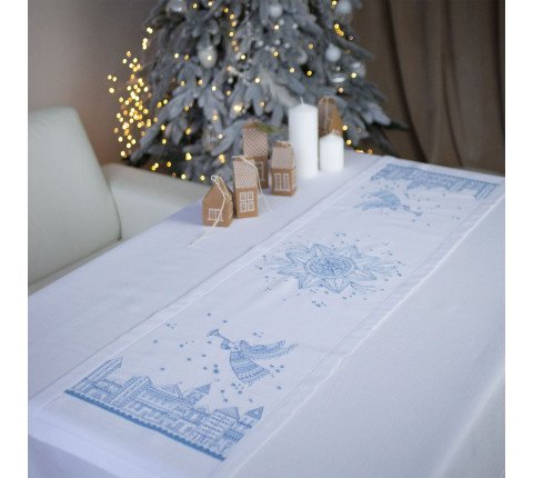 Christmas runner "Angel over the city"