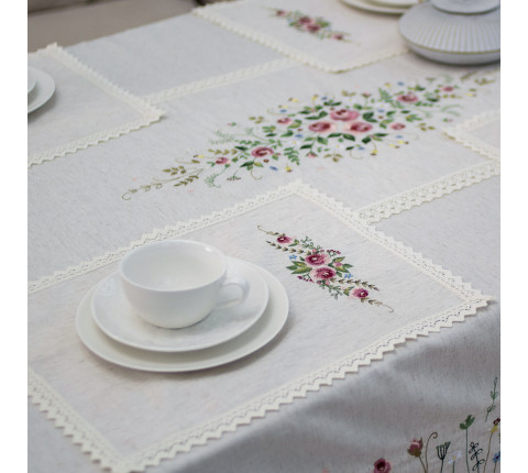 Embroidered runner "Provence"