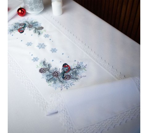 New Year Runner "Bullfinches"
