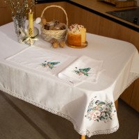 Великодня скатертина з вишивкою