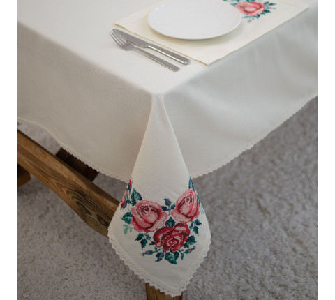 Embroidered tablecloth "Flowering Garden"