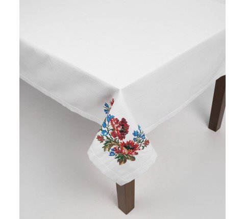 Embroidered tablecloth "On folk motifs"