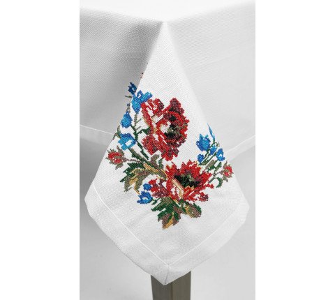 Embroidered tablecloth "On folk motifs"